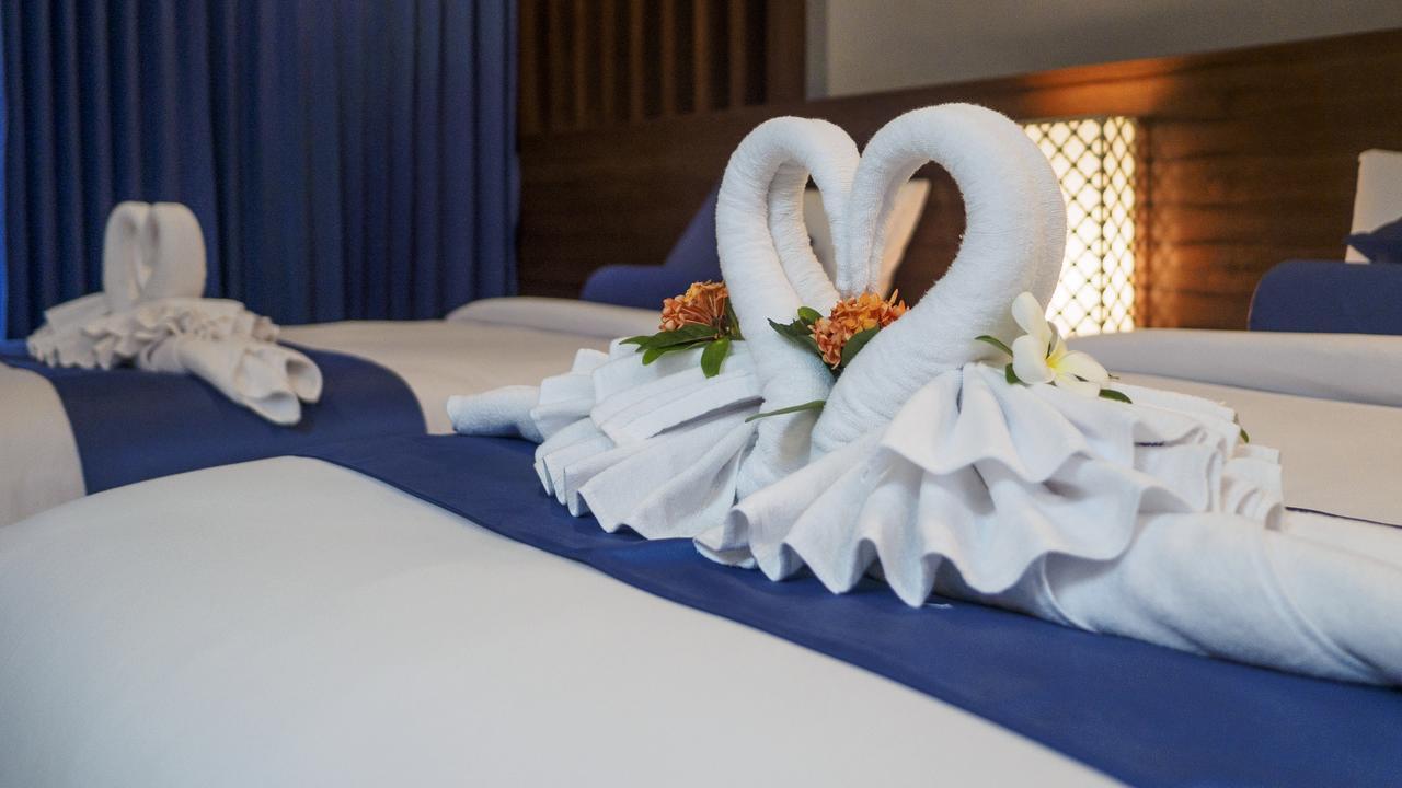 Brook Resort&Villas Chalong Esterno foto