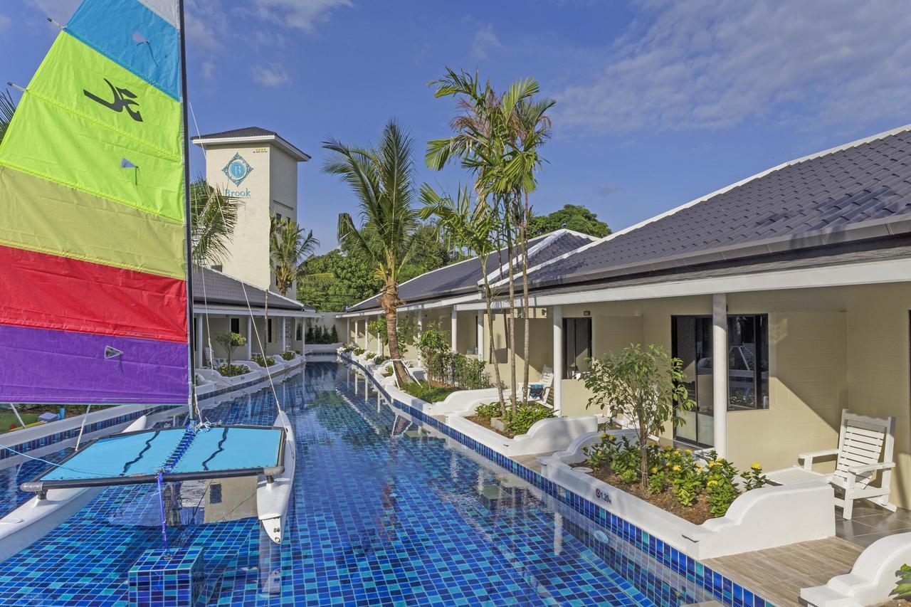 Brook Resort&Villas Chalong Esterno foto