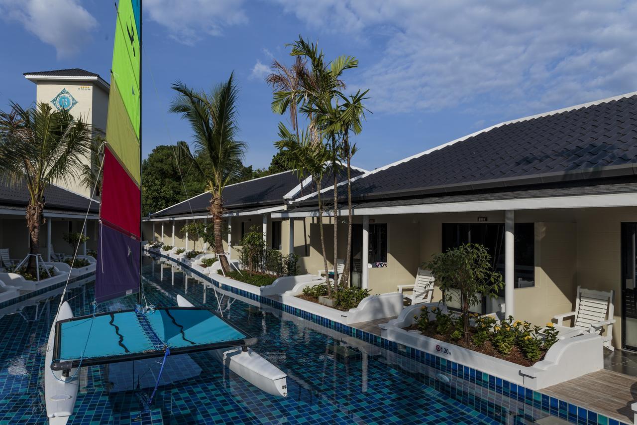 Brook Resort&Villas Chalong Esterno foto
