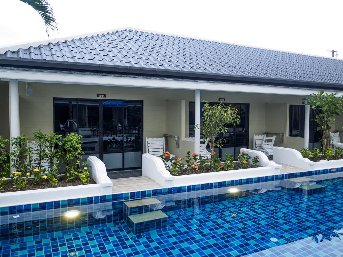 Brook Resort&Villas Chalong Esterno foto